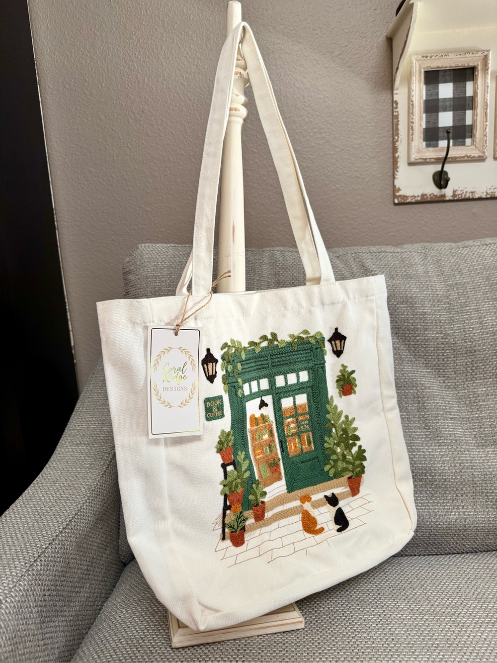 BOOK STORE & COFFEE SHOP Canvas Tote Book Bag Cats Plants Embroidered NWT - Picture 3 of 14